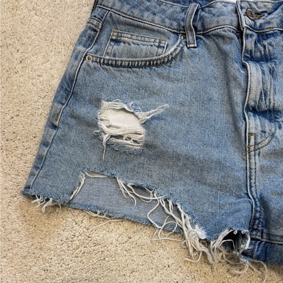 Shorts - Picture 2 of 2